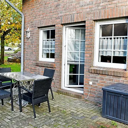 Zum Neuensiener P Lancken-Granitz